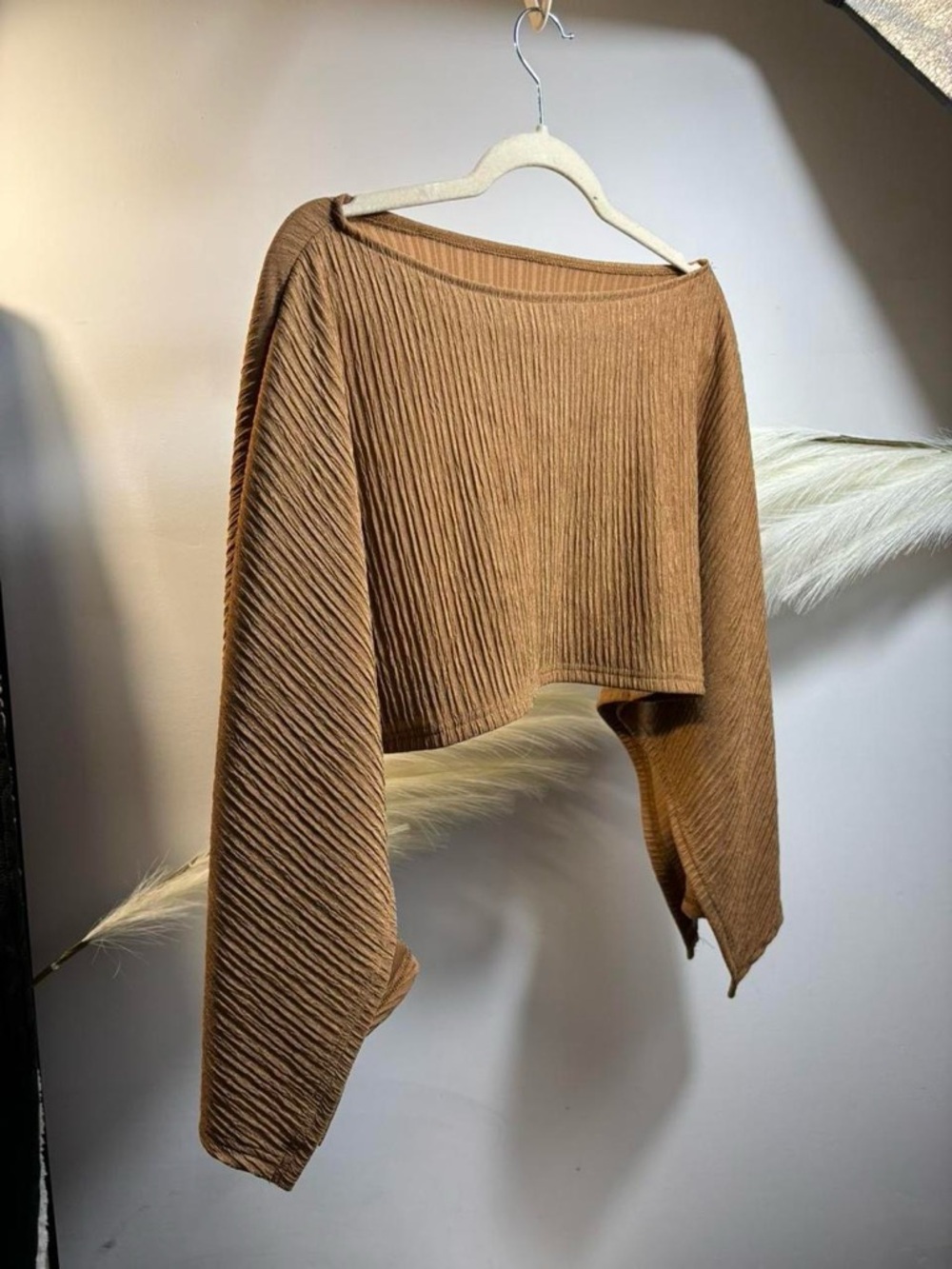 (#50) Cropped Ribbed Sweater - Brown